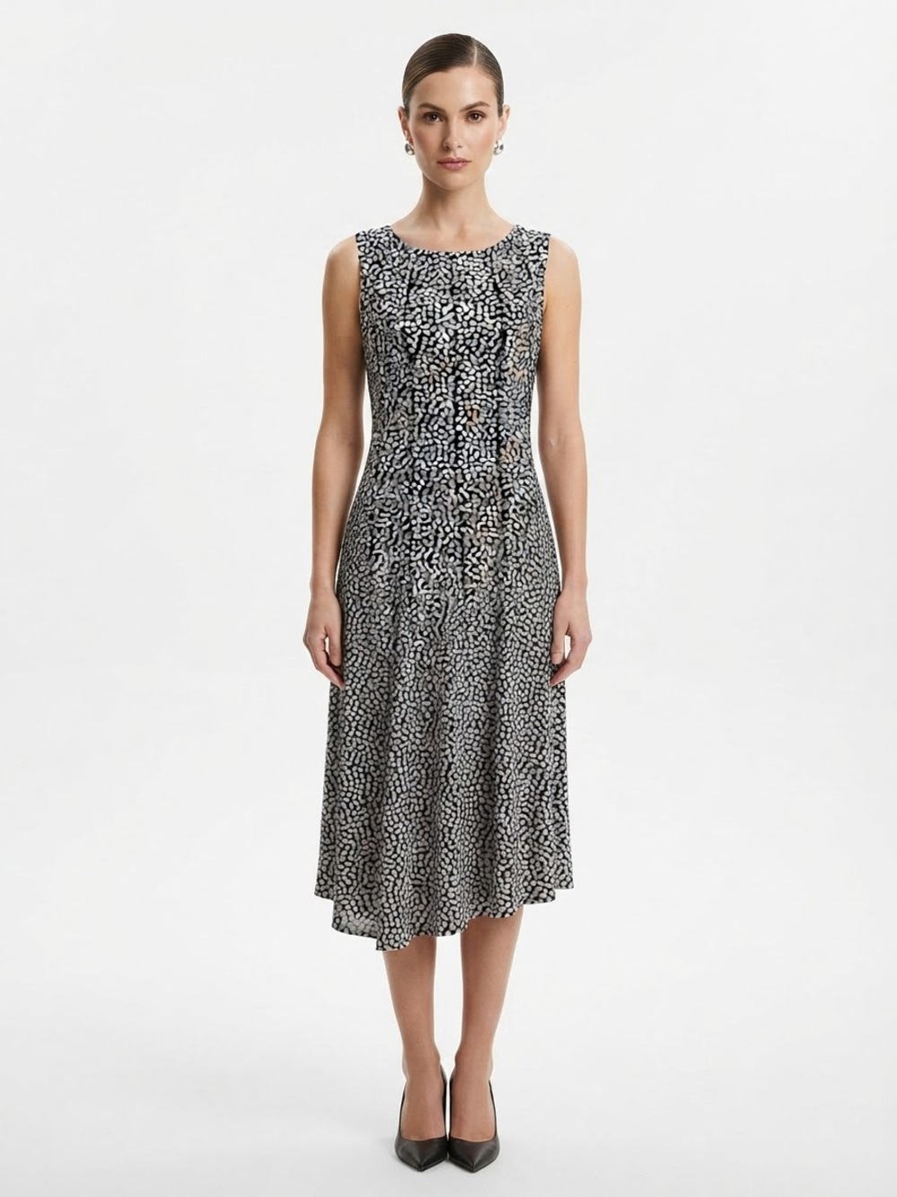Forever 21 Sleeveless Midi Dress Fit and Flare Brown Print